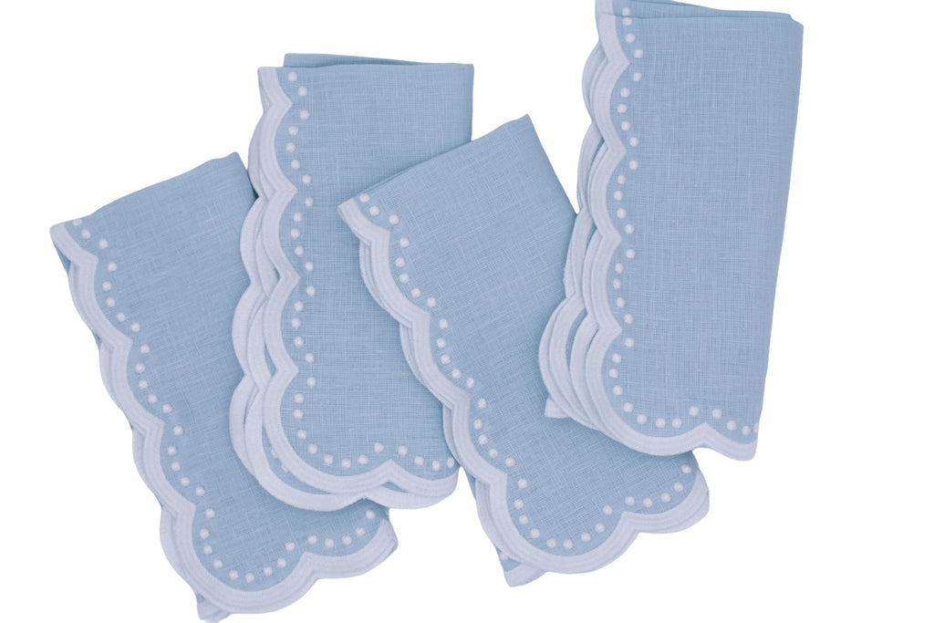 LIGHT BLUE DOTS LINEN NAPKINS (SET OF 4)